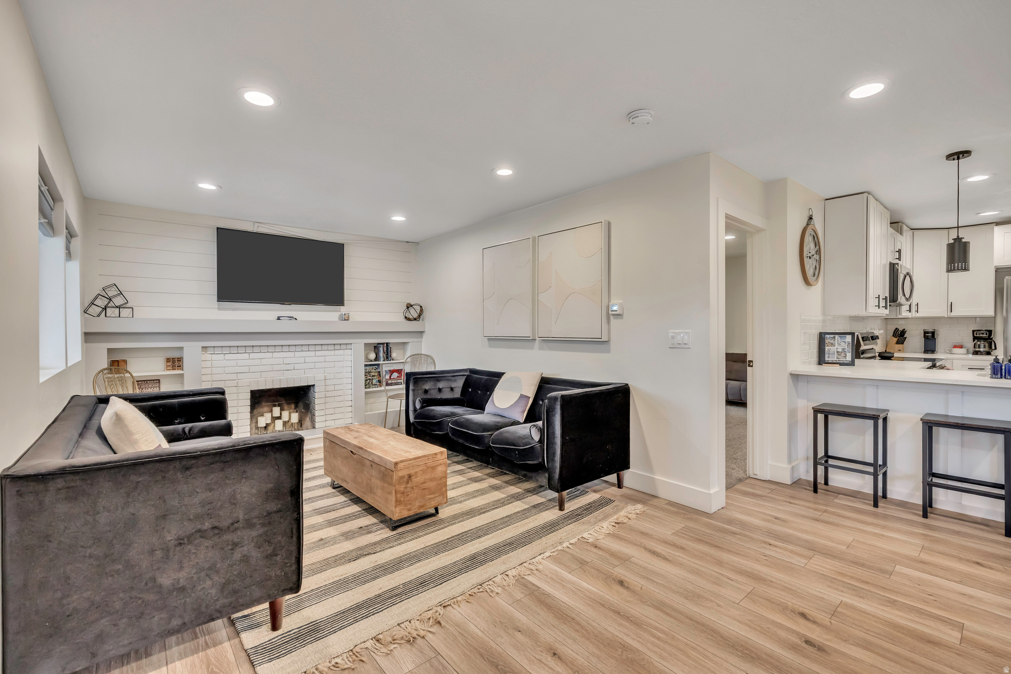 HAWTHORNE SUB - Residential