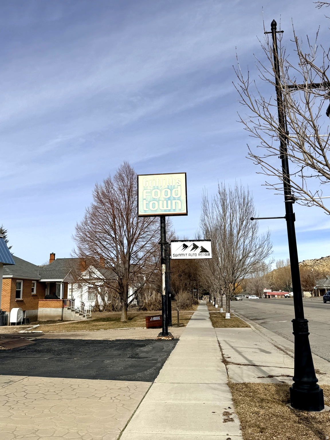 COALVILLE TOWN - Commercial Sale