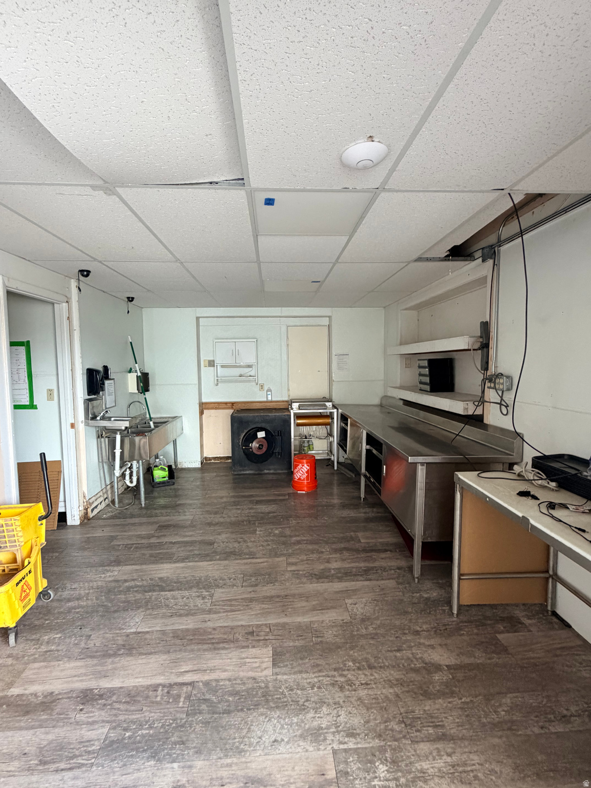 COALVILLE TOWN - Commercial Sale