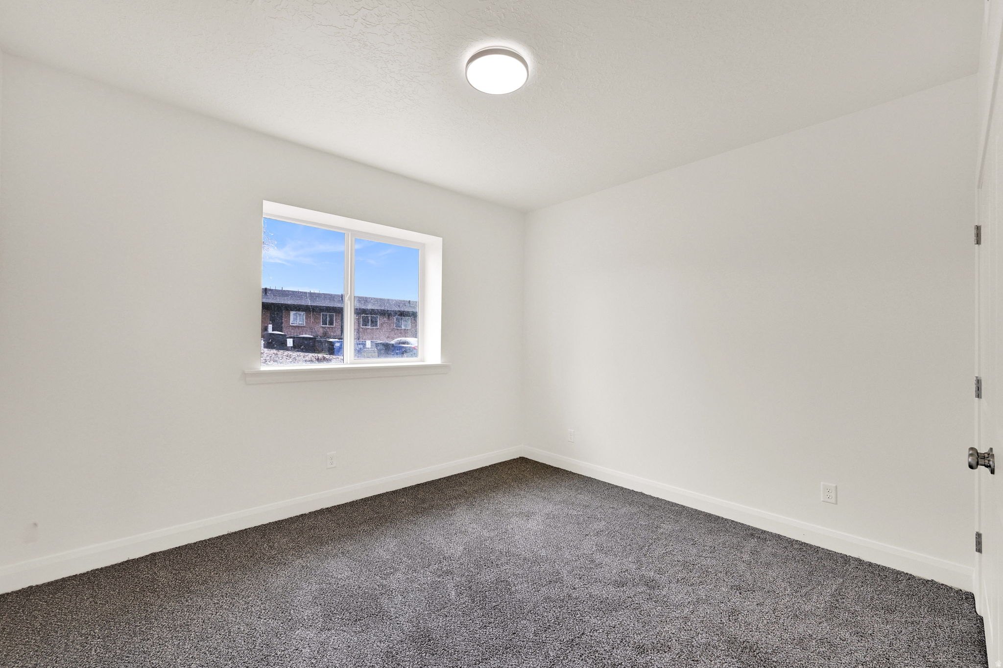 ASPEN APTS - Residential Income