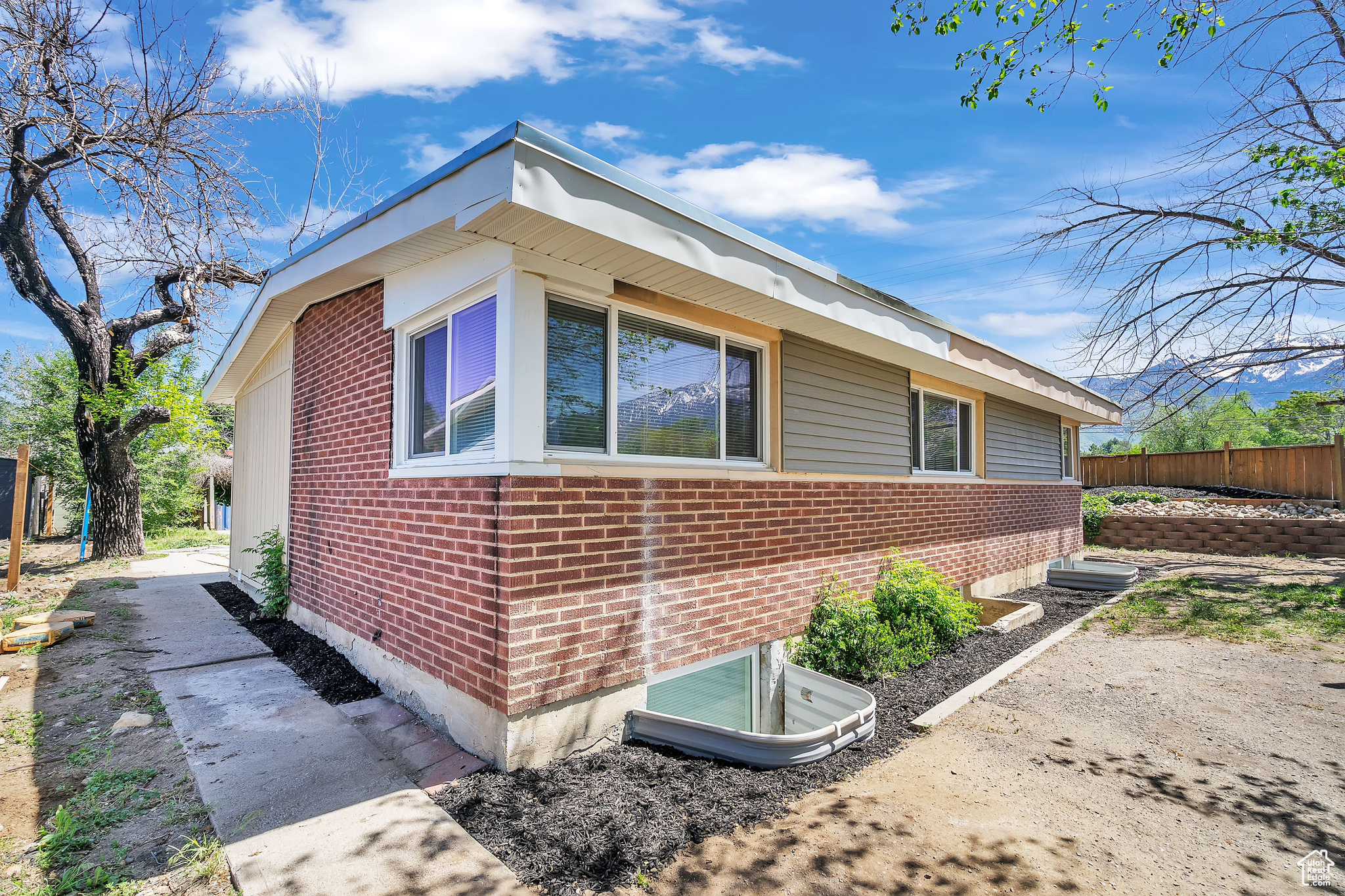 8716 S 1300, Sandy, Utah image 29