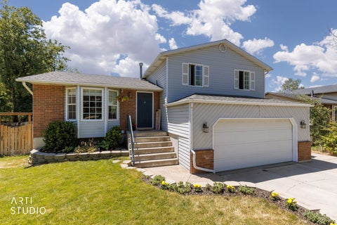 Homes For Sale - 1122 E 2400<br/> Layton, UT 84040
