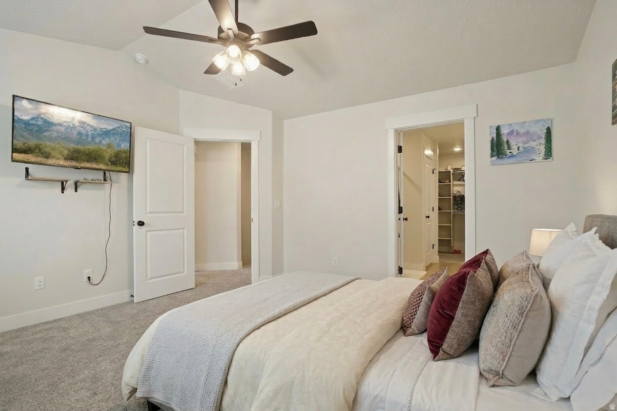 LEXINGTON TOWN HOMES - Residential