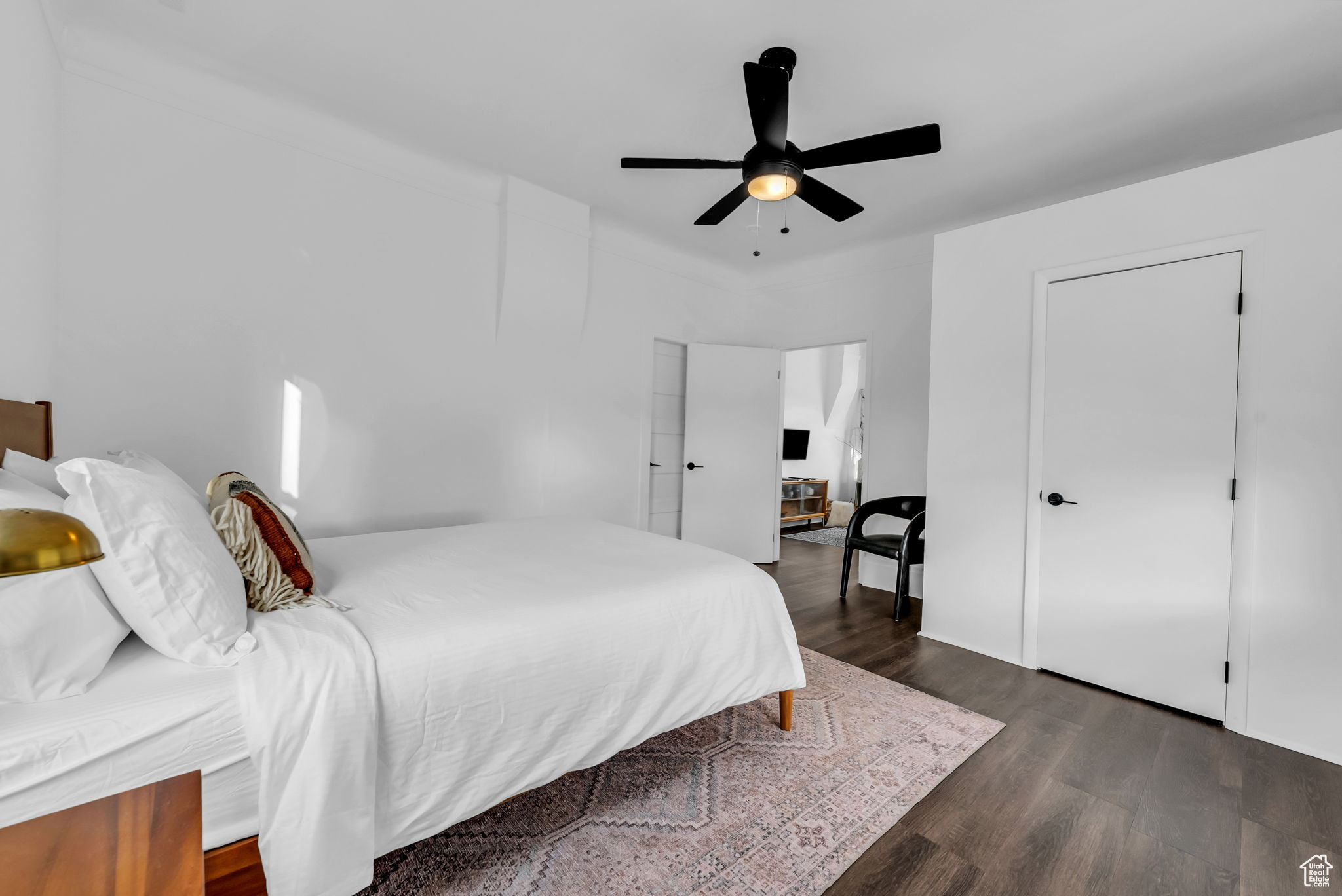 COM. 164.5 FT E & 8 RDS S OF NW COR OF BLK 80 - Residential