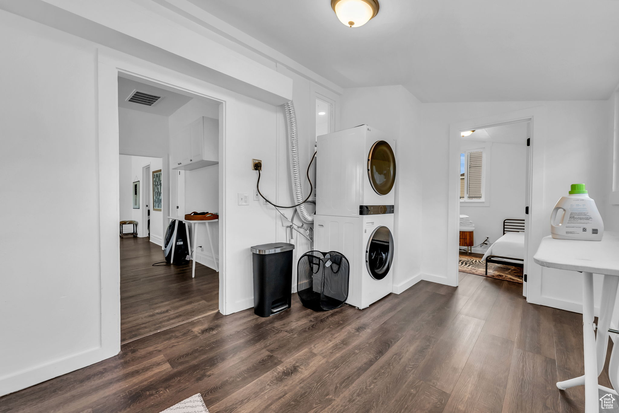 COM. 164.5 FT E & 8 RDS S OF NW COR OF BLK 80 - Residential