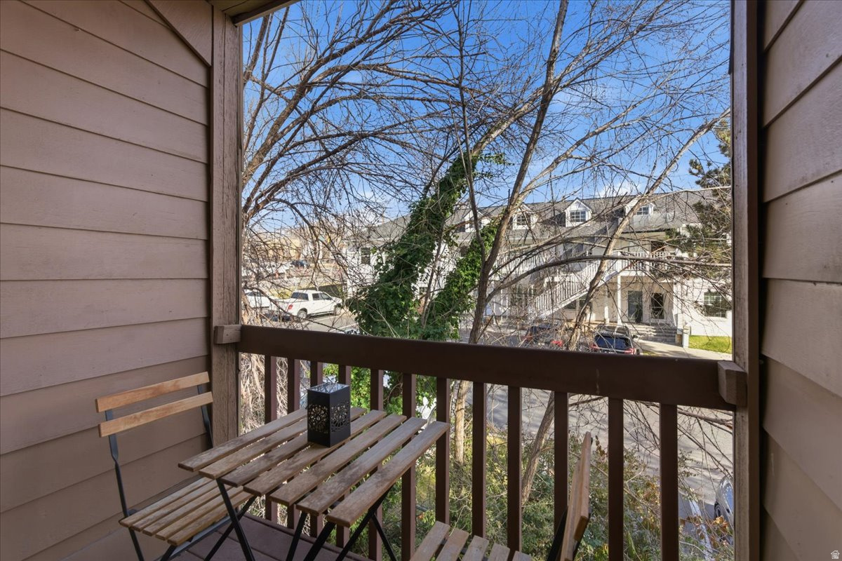 SIERRA DAWN - Residential