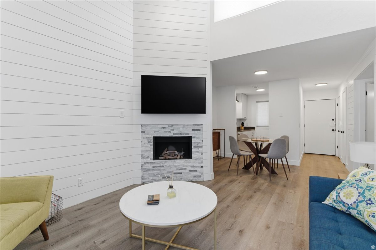 SIERRA DAWN - Residential