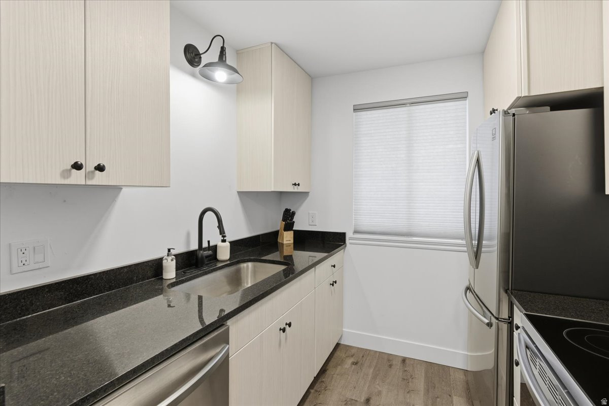 SIERRA DAWN - Residential