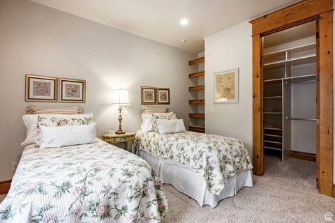 Tiny photo for 1422 E 155 S, Lindon, UT 84042 (MLS # 2118648)