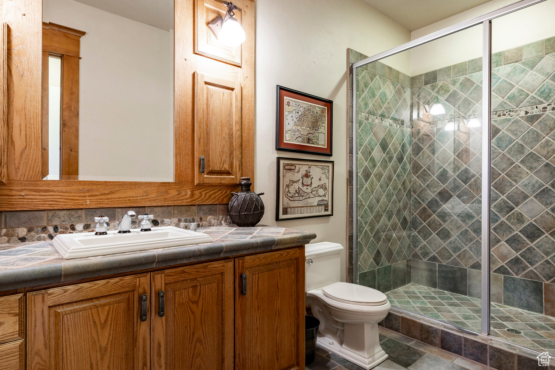 CANBERRA HILLS - Residential