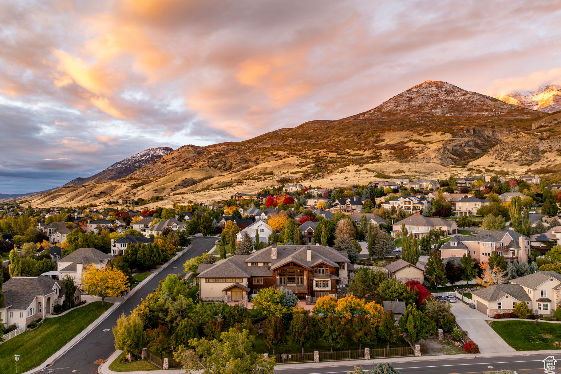CANBERRA HILLS - Residential