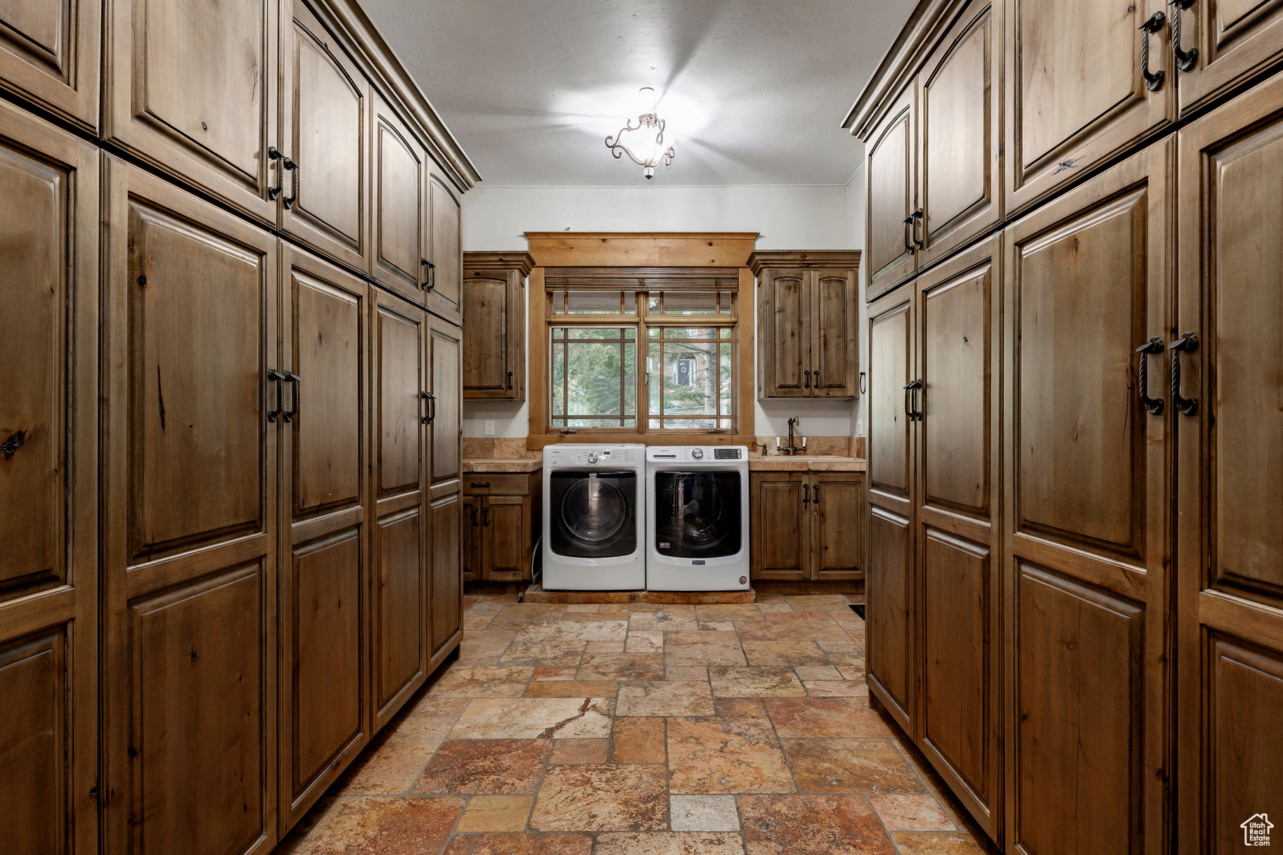 CANBERRA HILLS - Residential