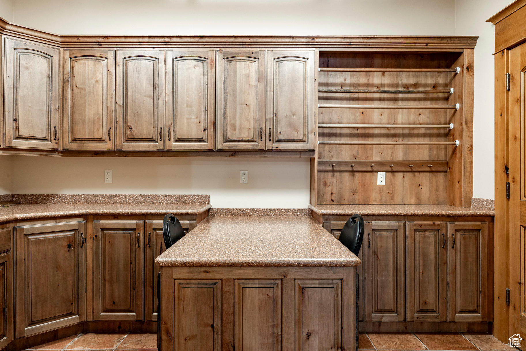 CANBERRA HILLS - Residential