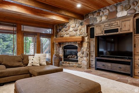 Tiny photo for 1422 E 155 S, Lindon, UT 84042 (MLS # 2118648)
