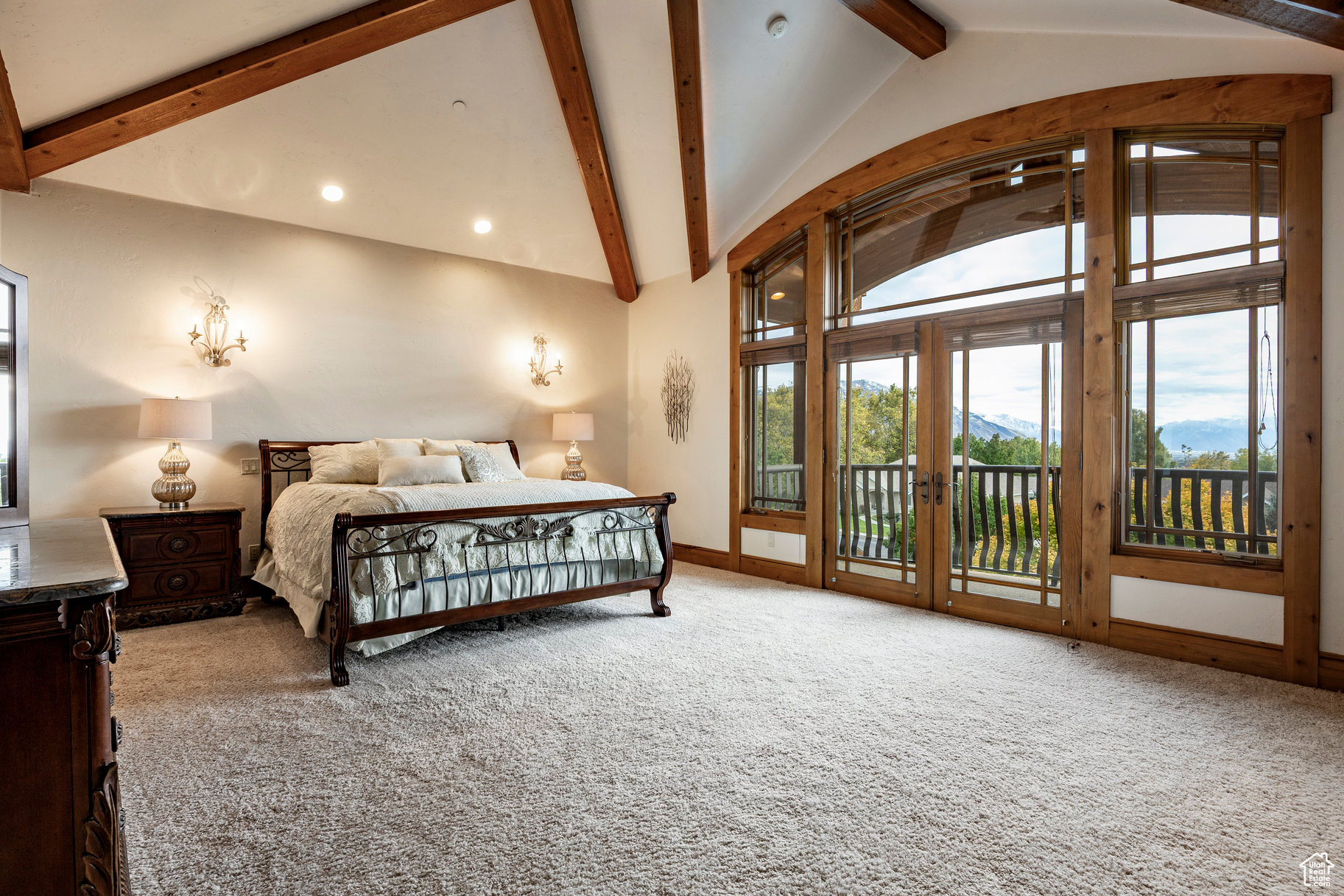 CANBERRA HILLS - Residential