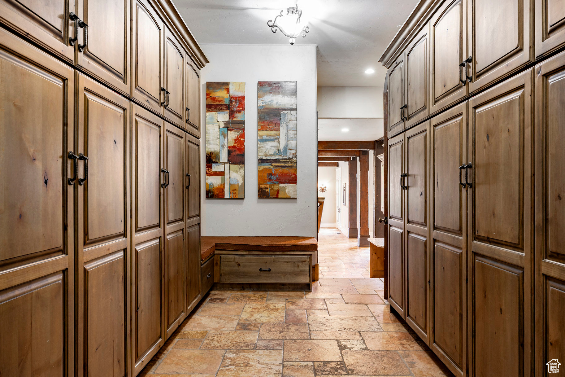 CANBERRA HILLS - Residential