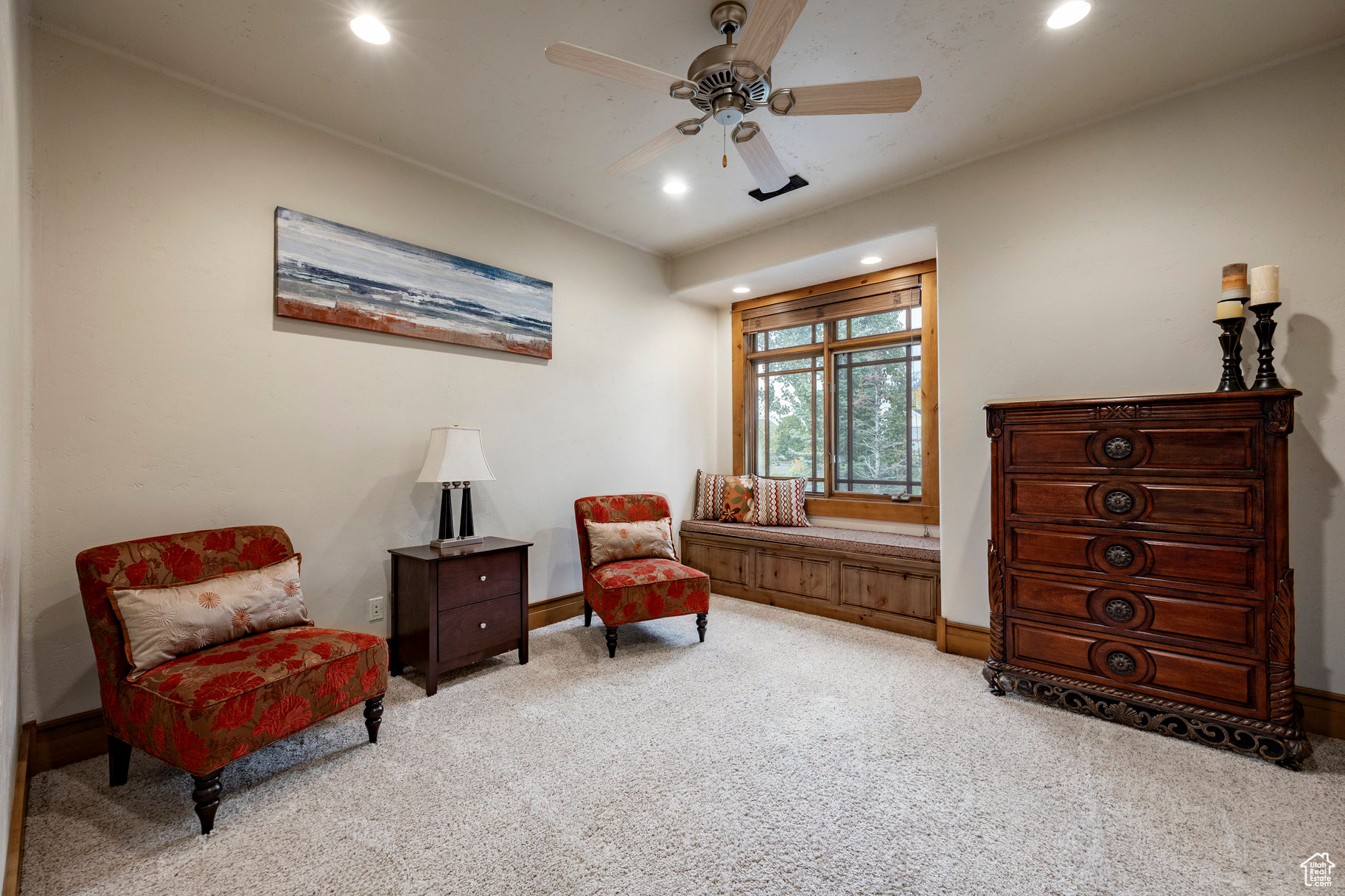 CANBERRA HILLS - Residential