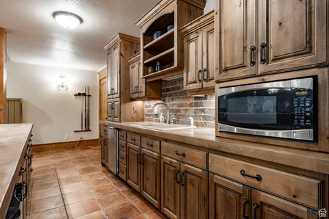 Tiny photo for 1422 E 155 S, Lindon, UT 84042 (MLS # 2118648)