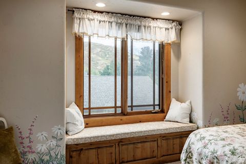 Tiny photo for 1422 E 155 S, Lindon, UT 84042 (MLS # 2118648)