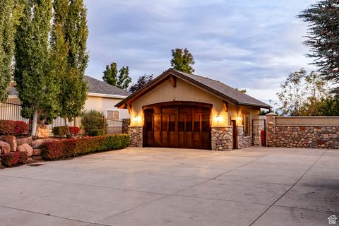 Tiny photo for 1422 E 155 S, Lindon, UT 84042 (MLS # 2118648)