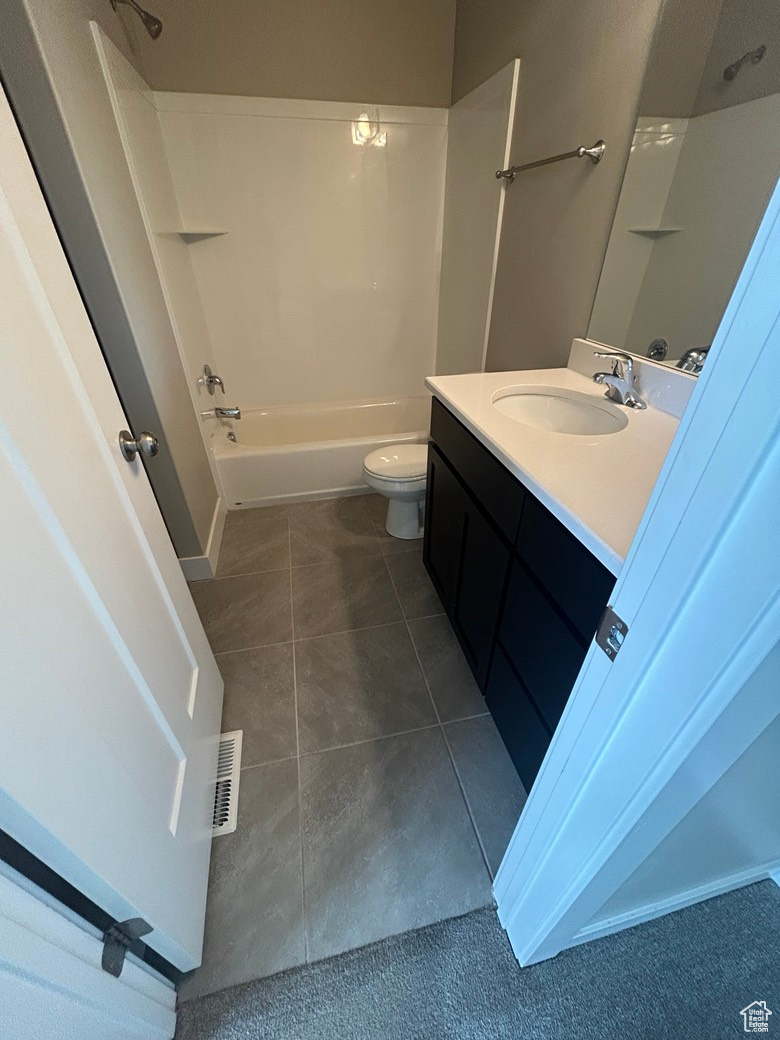 QUAIL VALLEY B - Residential Income