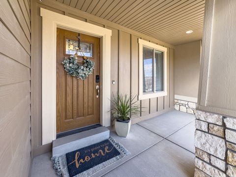 Tiny photo for 7280 N POINT LOOKOUT RD, Eagle Mountain, UT 84005 (MLS # 2139626)