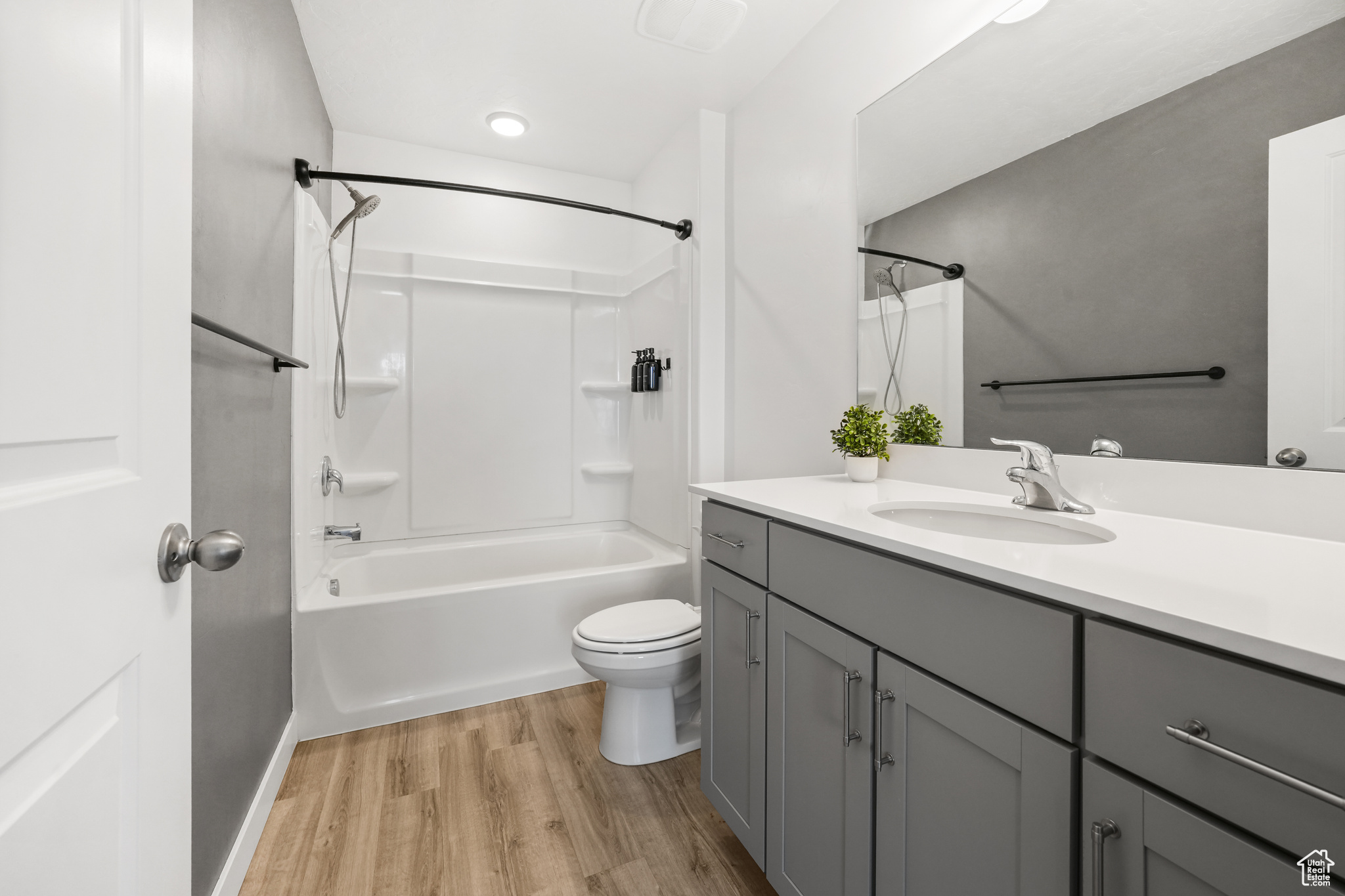NORTHSHORE - Residential