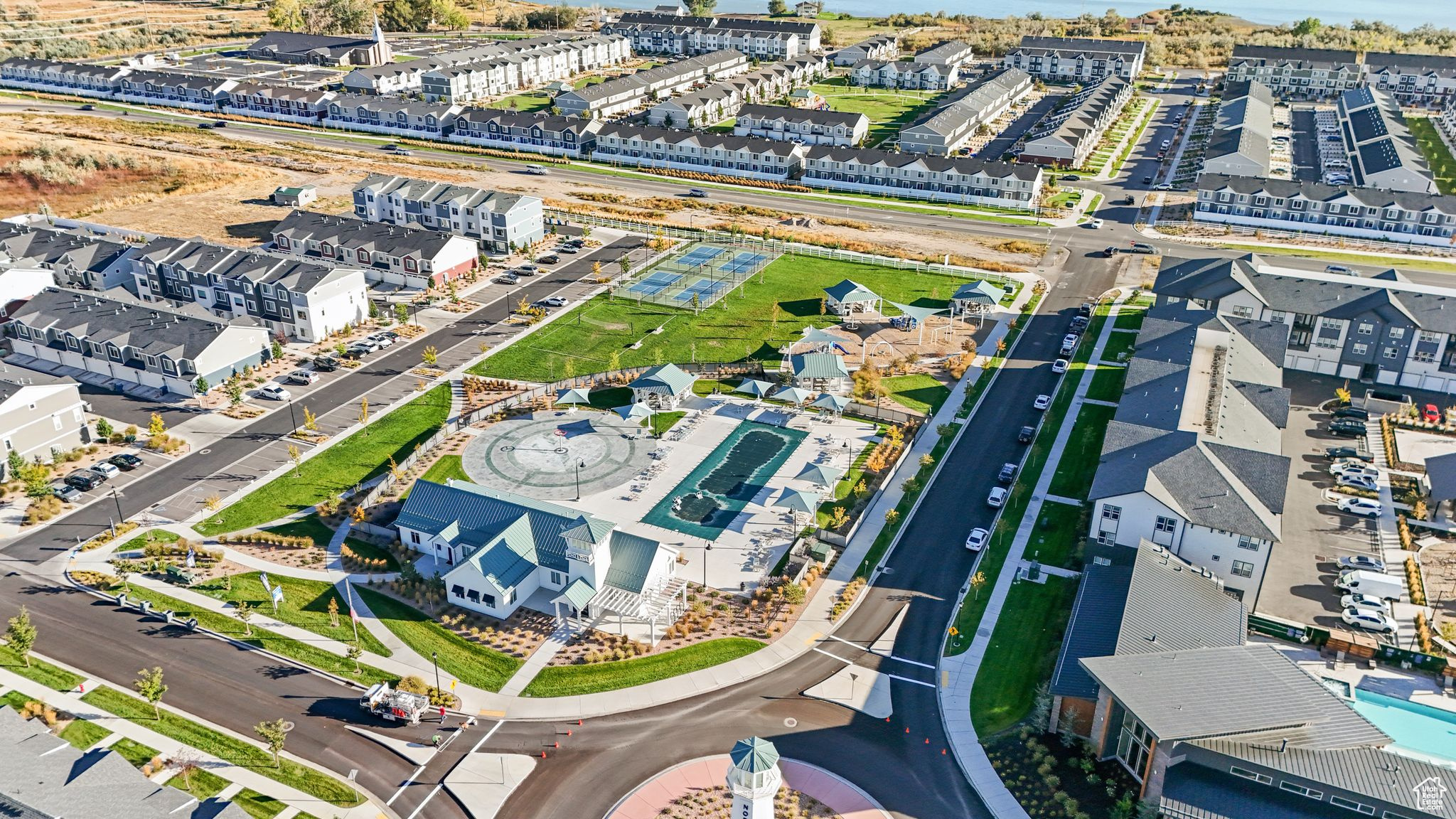 NORTHSHORE - Residential