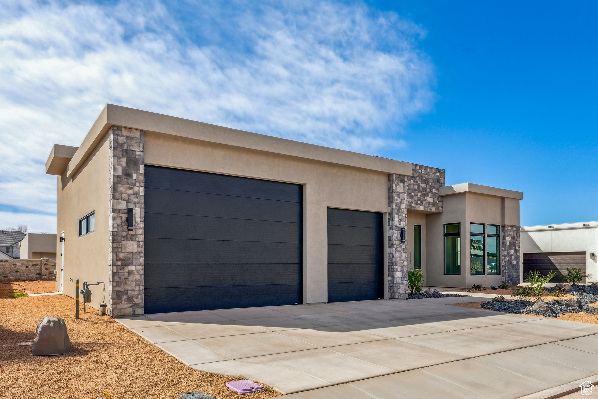 HAWKEYE POINT - Residential