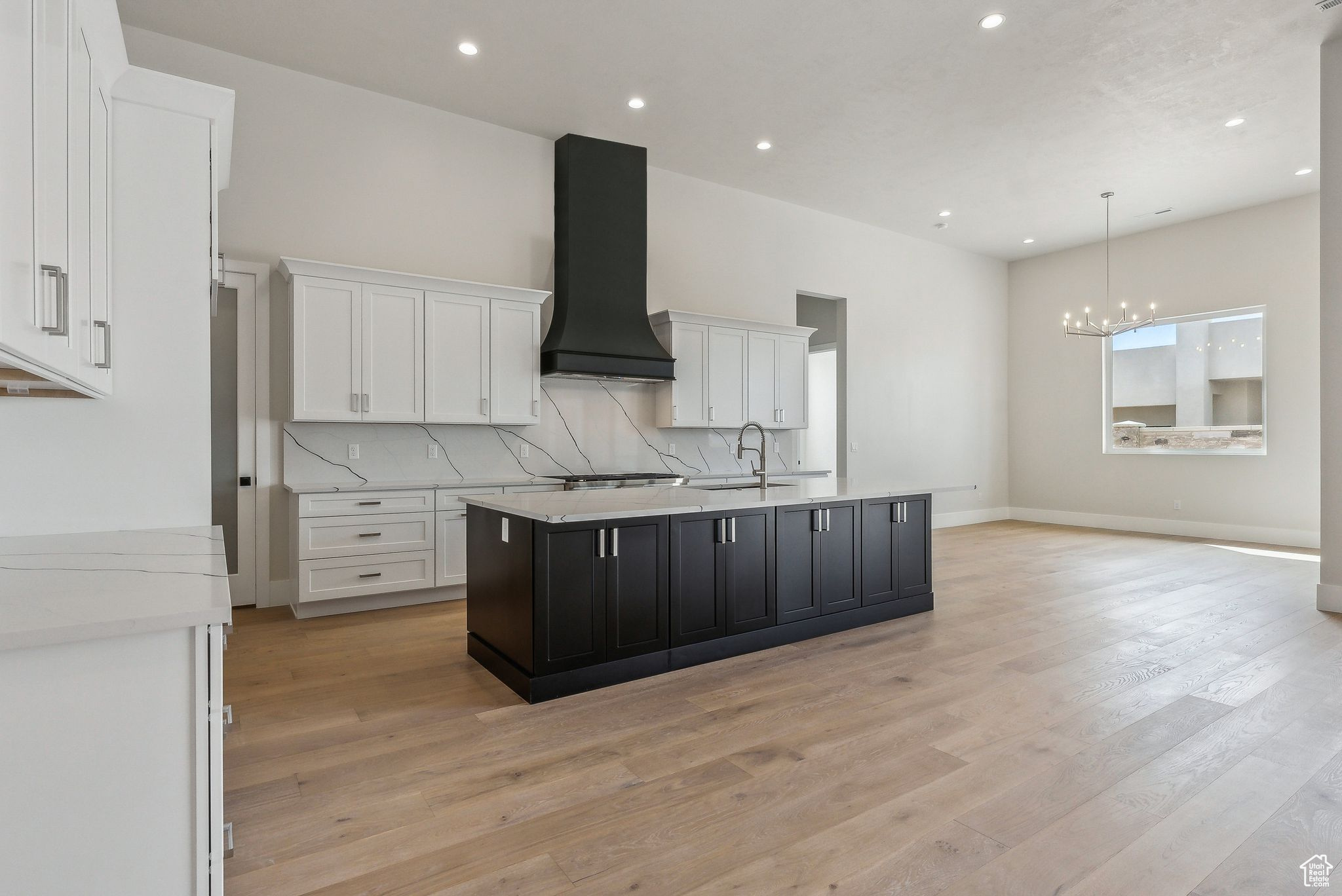 HAWKEYE POINT - Residential