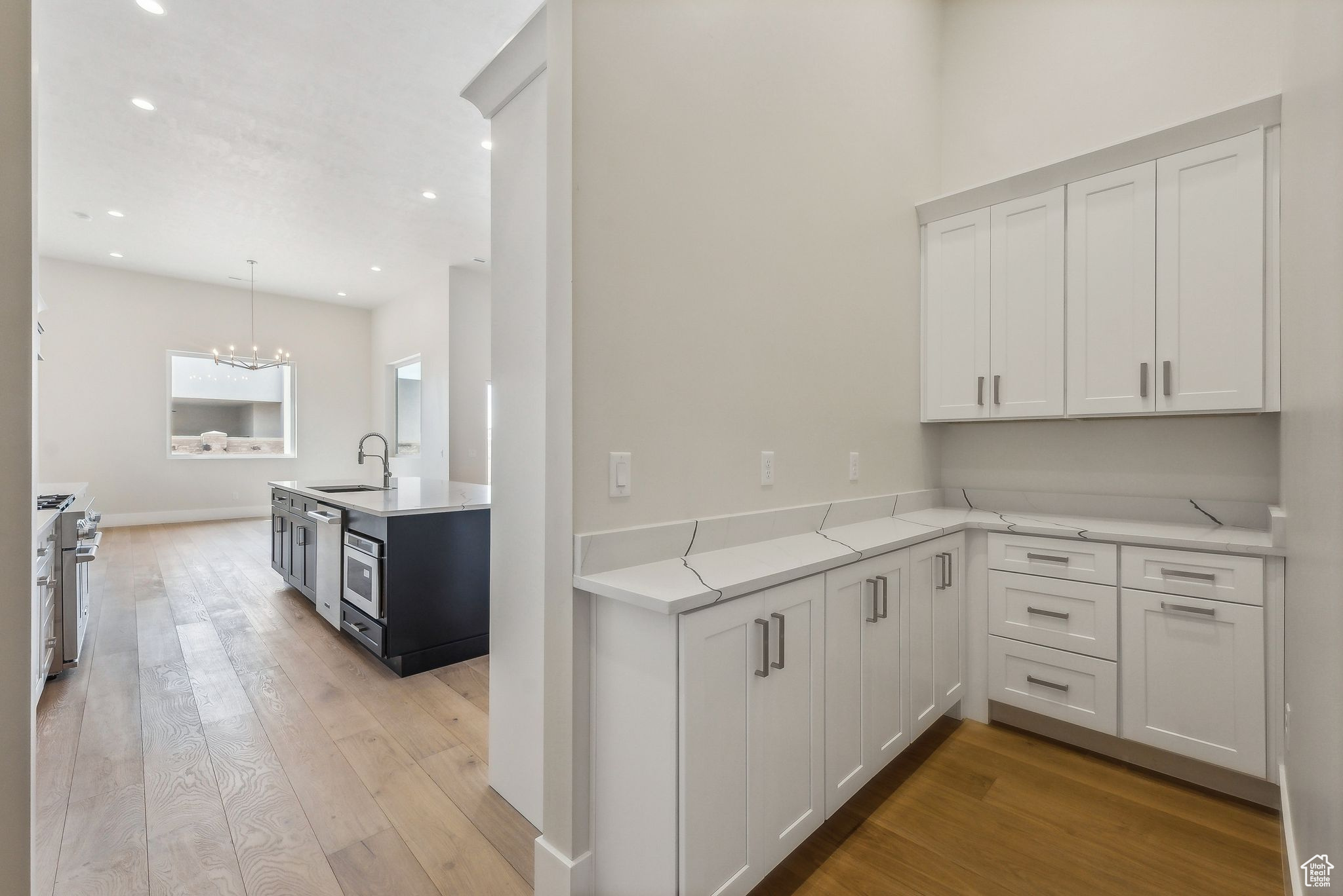 HAWKEYE POINT - Residential