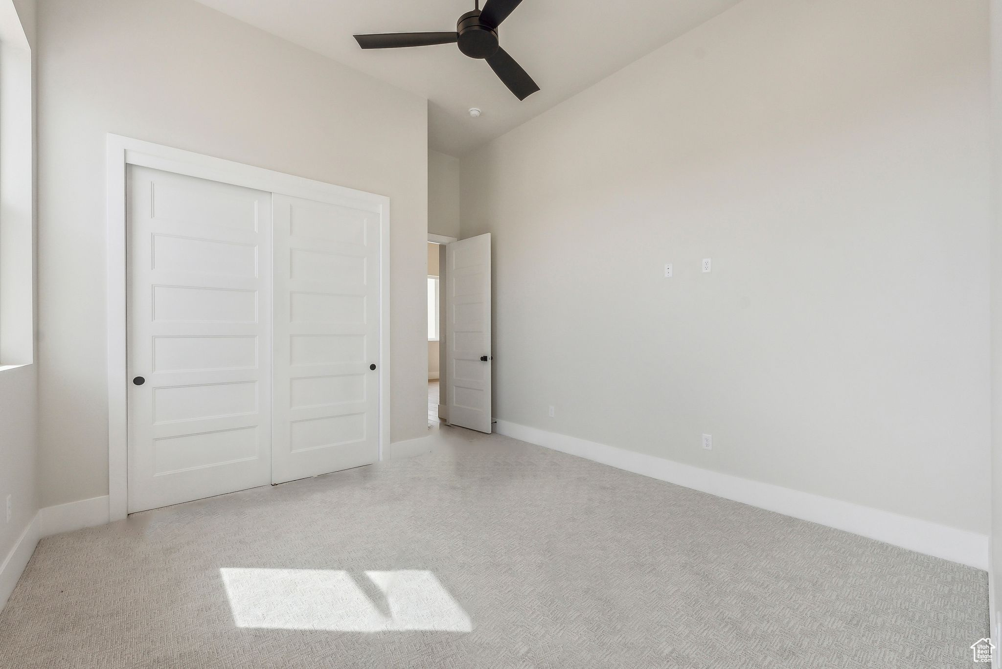 HAWKEYE POINT - Residential