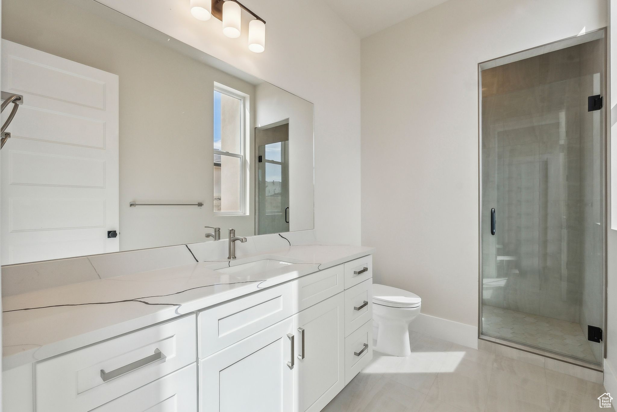 HAWKEYE POINT - Residential