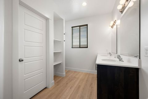 Tiny photo for 3084 E FUCHSIA DR, Saint George, UT 84790 (MLS # 2173301)
