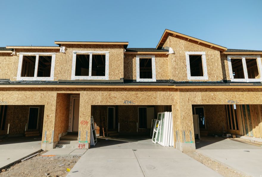 Get ready to fall in love with your new townhome at Harmony Ridge! Enjoy the perfect mix of comfort and convenience with multi-story living and a spacious two-car garage. Nestled near the breathtaking Spanish Fork Canyon, Harmony Ridge offers jaw-dropping views and incredible amenities, including a clubhouse, fully equipped gym, sparkling pool, parks, and pickleball courts. It's the perfect place to relax, play, and make lasting memories. Reach out today to learn more or schedule your visit. Your dream home is calling!