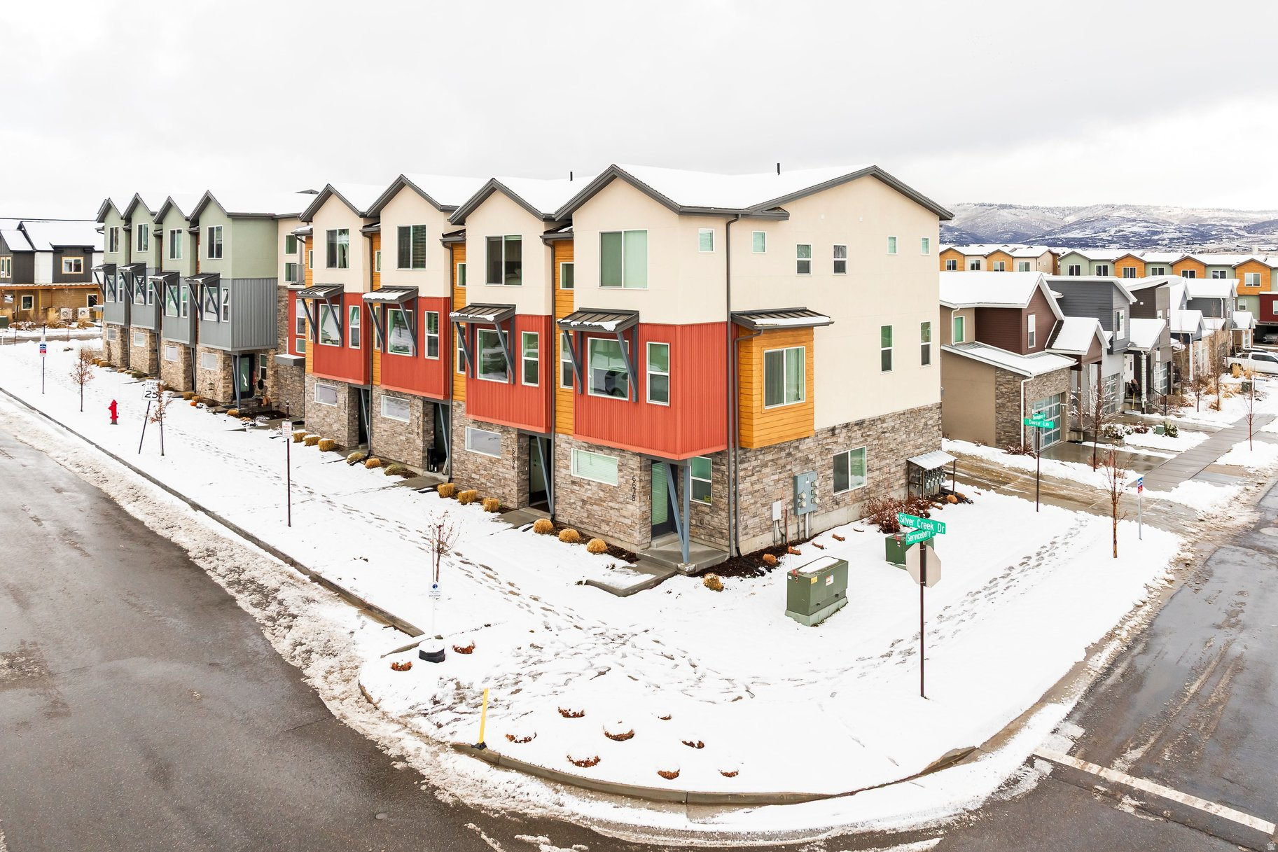 SILVER CREEK - Residential