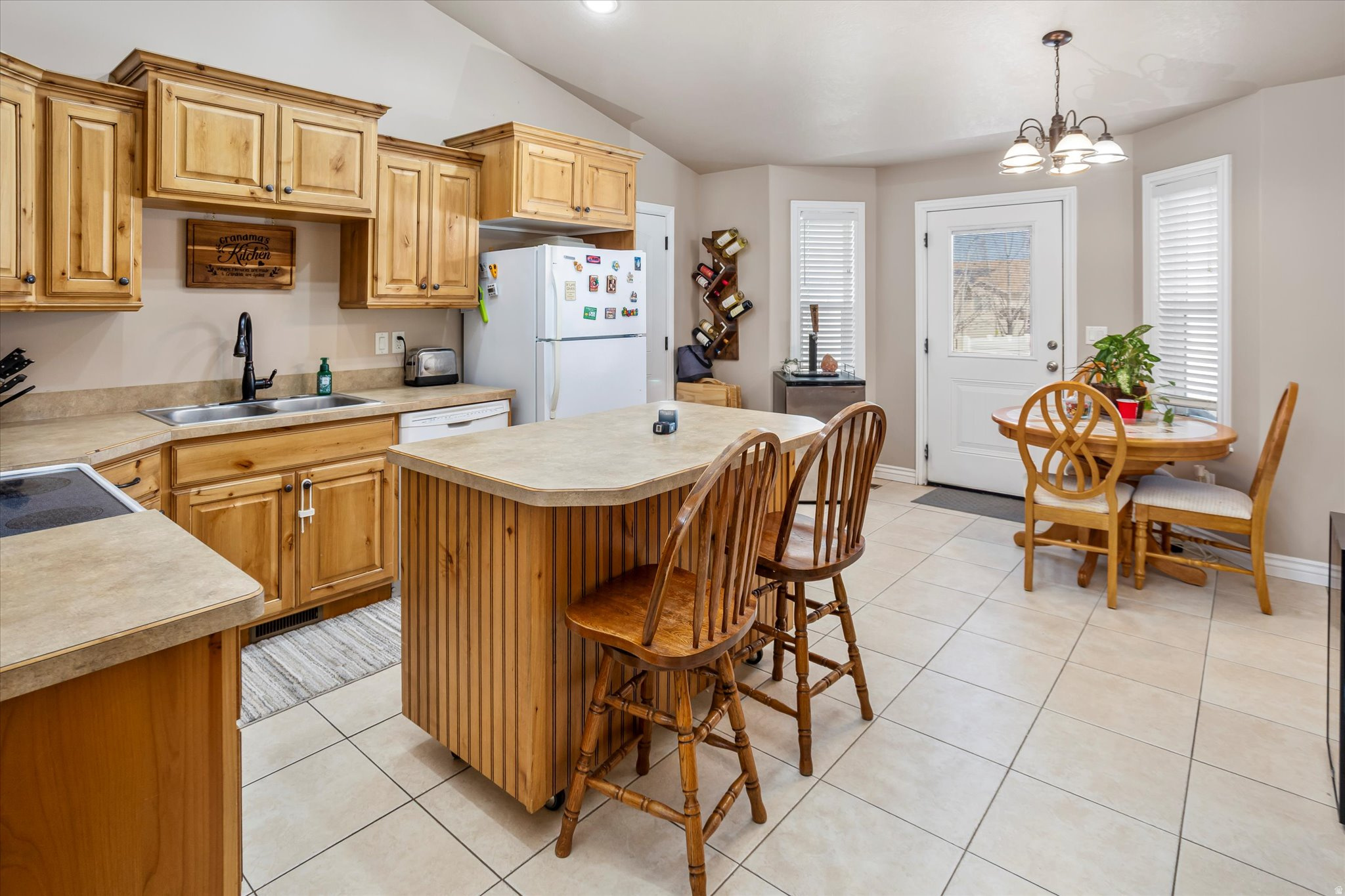 CHADAZ - Residential