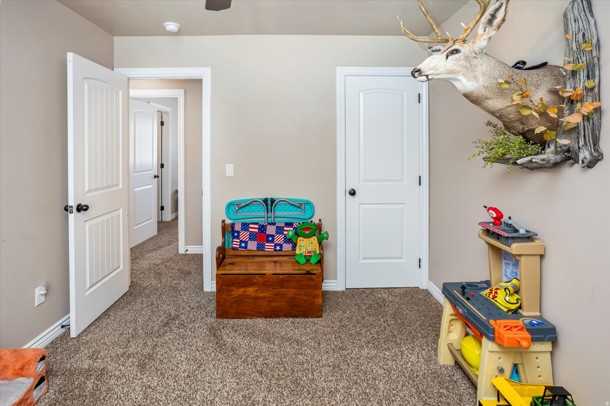 CHADAZ - Residential