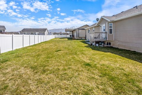 Tiny photo for 458 W 275 S, Tremonton, UT 84337 (MLS # 2137453)