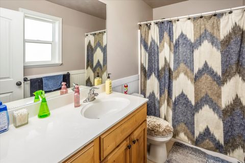 Tiny photo for 458 W 275 S, Tremonton, UT 84337 (MLS # 2137453)