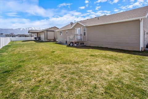 Tiny photo for 458 W 275 S, Tremonton, UT 84337 (MLS # 2137453)