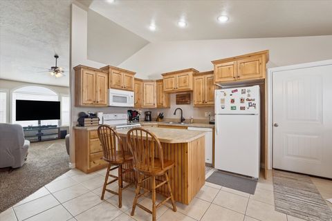 Tiny photo for 458 W 275 S, Tremonton, UT 84337 (MLS # 2137453)