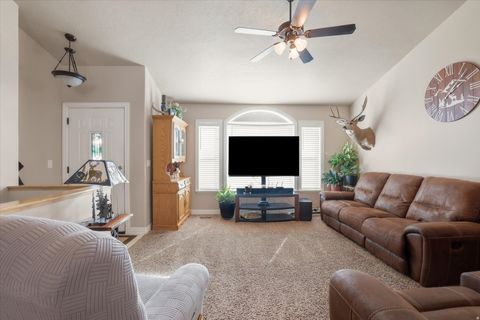 Tiny photo for 458 W 275 S, Tremonton, UT 84337 (MLS # 2137453)