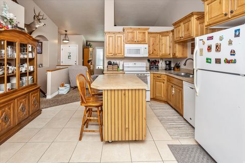 Tiny photo for 458 W 275 S, Tremonton, UT 84337 (MLS # 2137453)