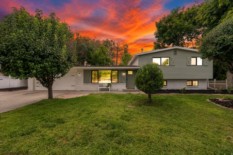 Tiny photo for 1445 E BLUE GRASS CIR, Cottonwood Heights, UT 84121 (MLS # 2180763)