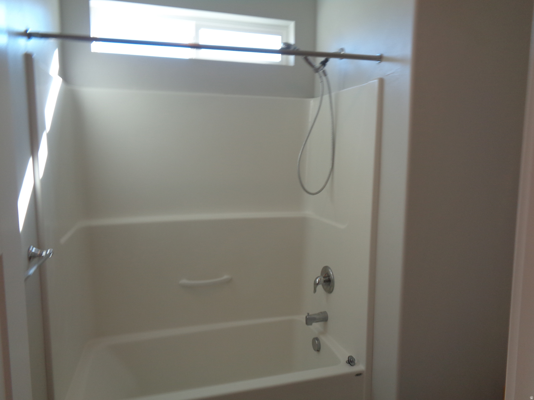 EAGLE - Residential Lease