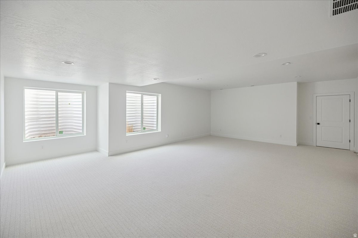 DAYBREAK - Residential