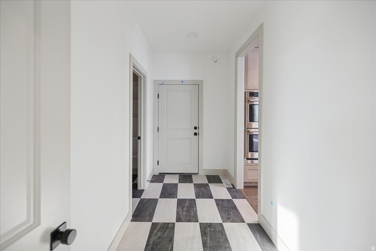 DAYBREAK - Residential