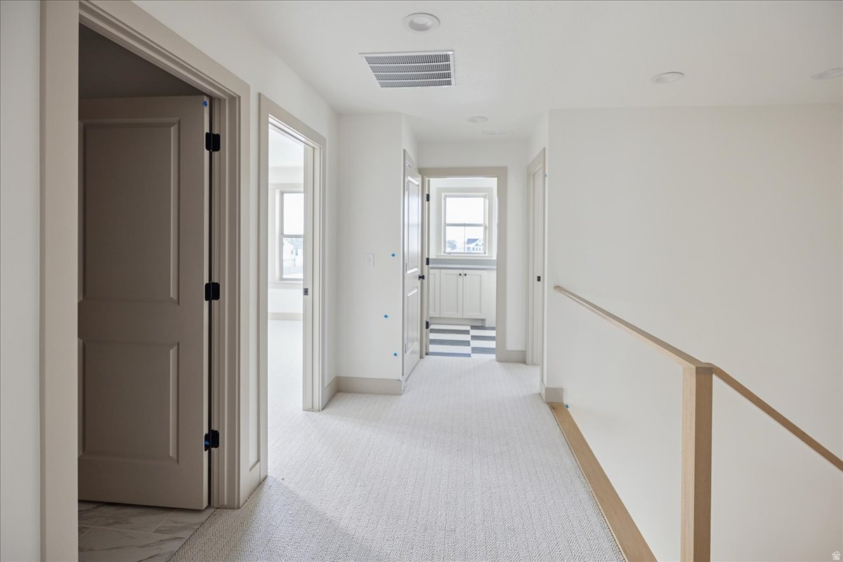 DAYBREAK - Residential