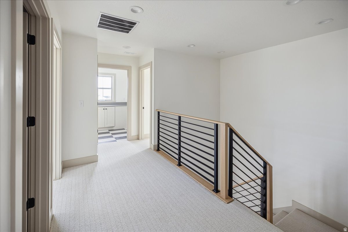 DAYBREAK - Residential